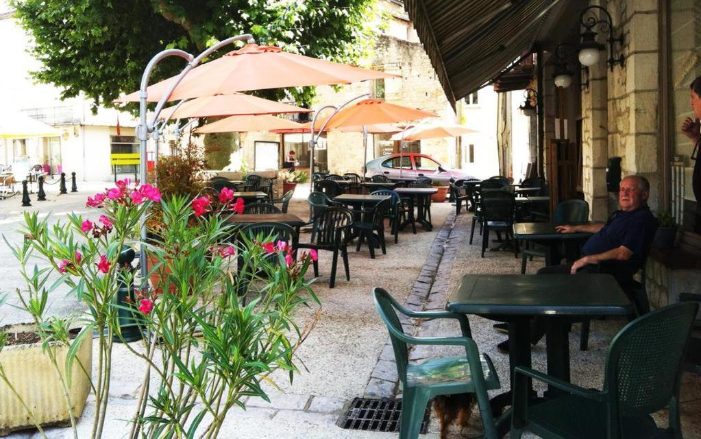 Auberge Du Puits 수일락 외부 사진